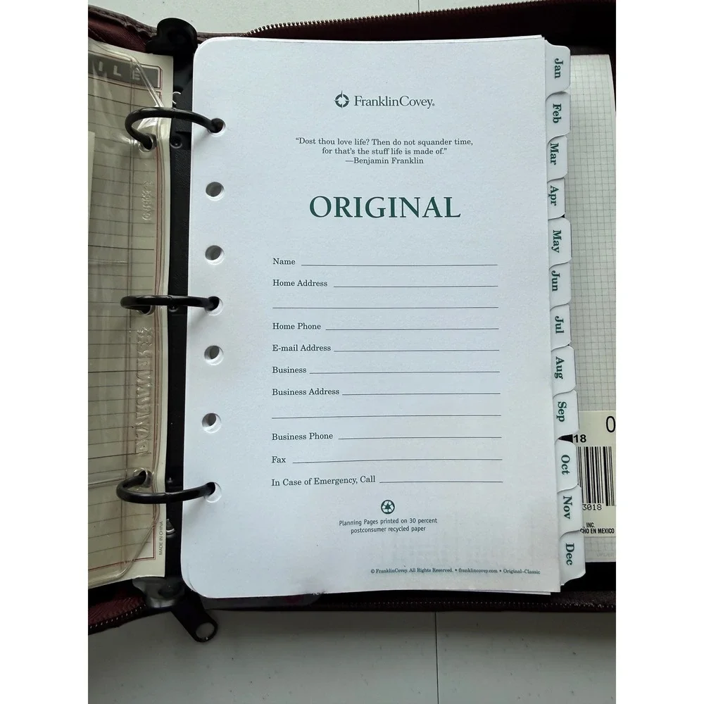 Vintage Dayrunner Planner 3 Ring 8 x 10 Classic Edition Madrid Burgundy Filled
